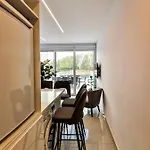 Phaedrus Living - Seaside Deluxe Flat Harbour 107 * Paphos
